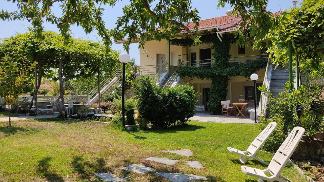 Asterias Maisonette & Apartments Kariani Exterior foto
